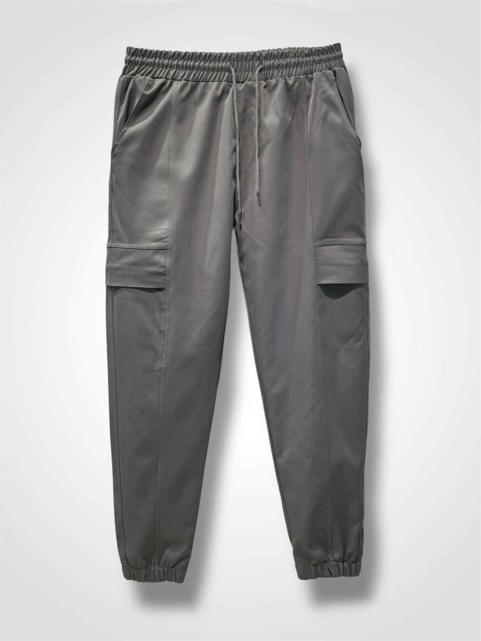 Pantalon cargo avec deux poches latérales zippées